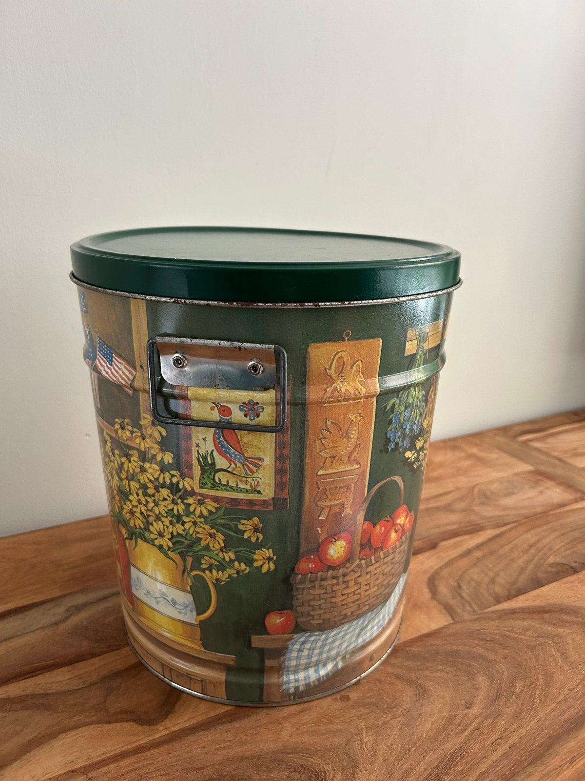 Vintage metalen opbergton met landelijke print, Ophalen of Verzenden