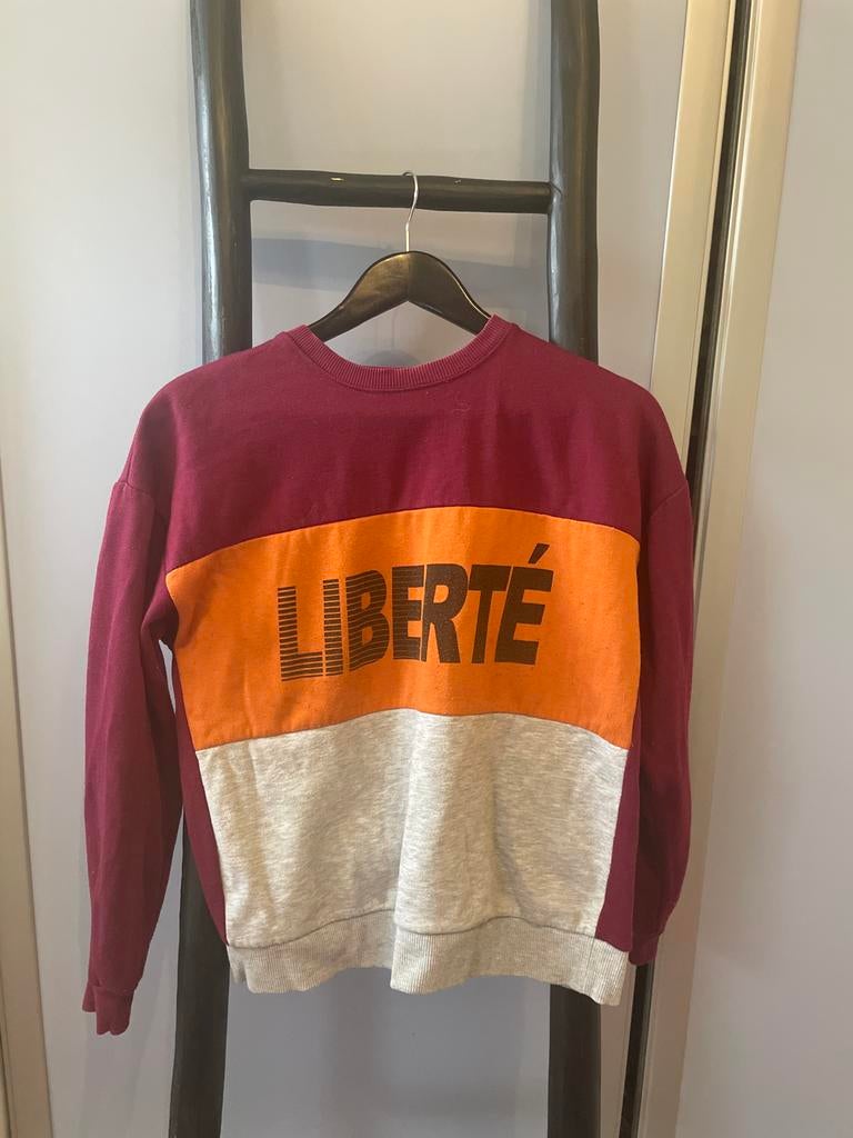 Urban Outfitters Cooperative trui 'Liberté' maat XS, Ophalen of Verzenden, Gedragen, Maat 34 (XS) of kleiner, Rood