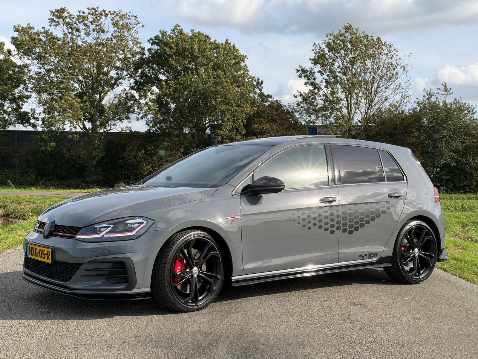 Volkswagen Golf GTI TCR 290 PK | PANORAMADAK STERRENHEMEL, Auto's, 1330 kg, 4 cilinders, 1984 cc, Sportstoelen