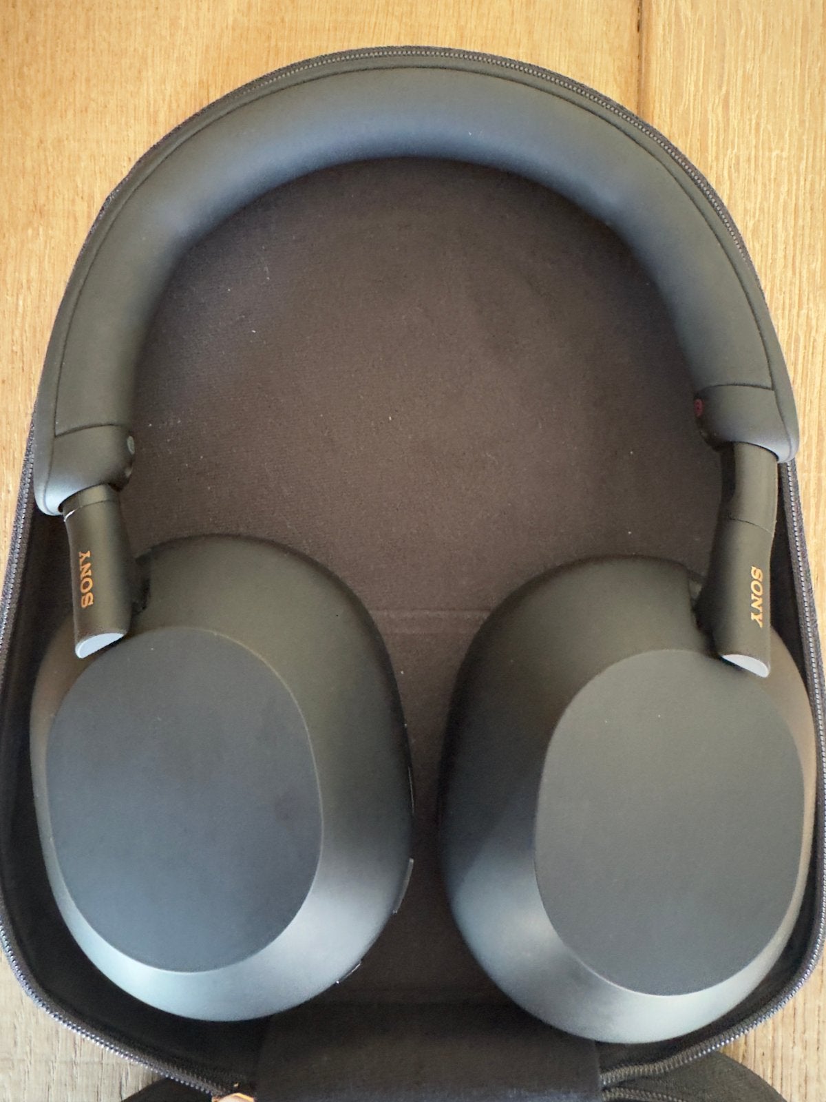 Sony WH1000XM5  Z.G.A.N.