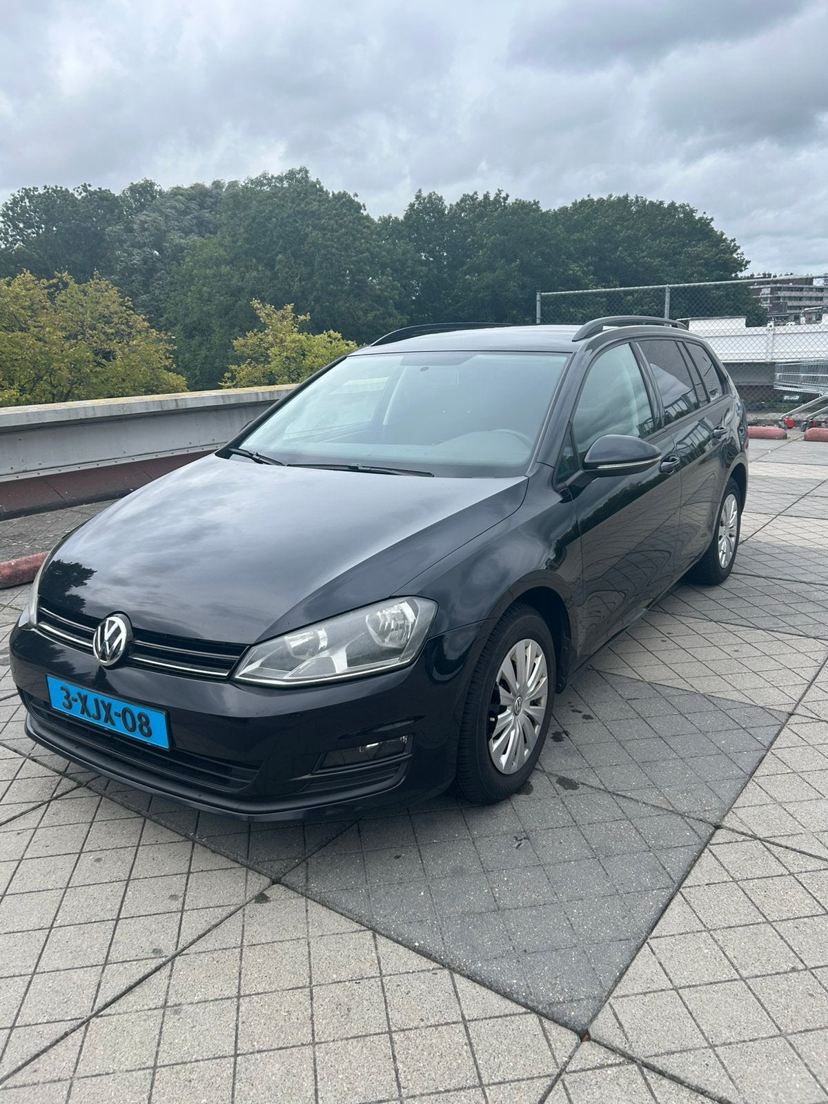Volkswagen Golf 1.6 TDI 81KW/110PK Var. Aut7 2014 Zwart, Auto's, Euro 6, 4 cilinders, 700 kg, Zwart
