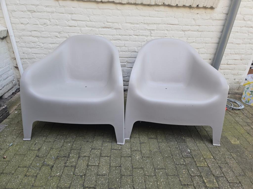 2 SKARPÖ

Stoelen, Ophalen, Gebruikt, Kunststof, Stapelbaar