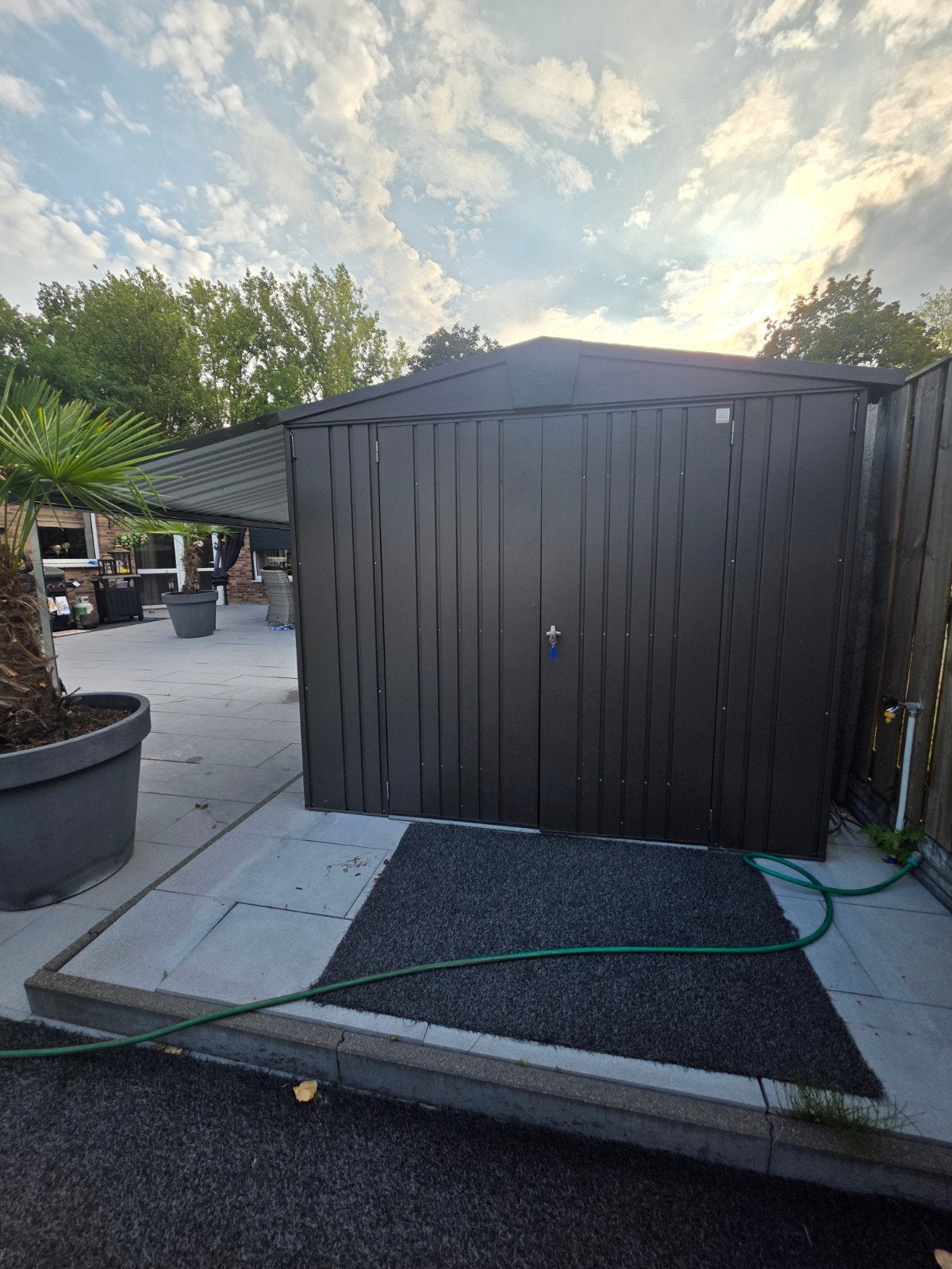 biohort tuinhuis met afdak, Tuin en Terras, Tuinhuizen, Ophalen, Zo goed als nieuw