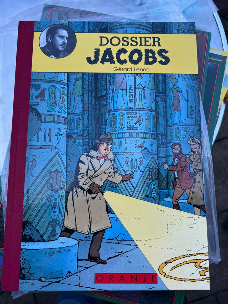 Dossier Jacobs - Luxe verzameluitgave (1991) + zeefdruk, Boeken, Stripboeken, Eén stripboek, Ophalen of Verzenden, Zo goed als nieuw