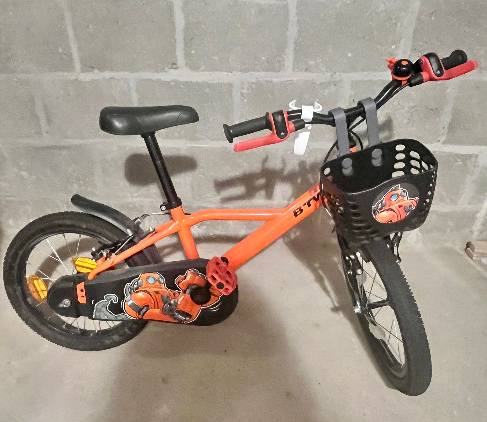 B’twin 16 inch kinderfiets met zijwieltjes, Fietsen en Brommers, Fietsen | Kinderfietsjes, Ophalen, Zo goed als nieuw, 16 tot 20 inch