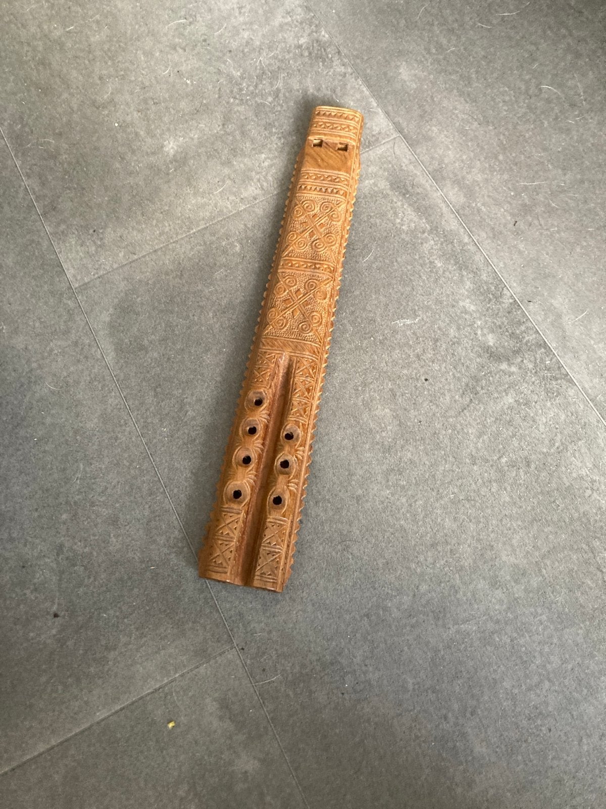 Unieke handgesneden houten dubbele fluit, Muziek en Instrumenten, Blaasinstrumenten | Overige, Ophalen, Gebruikt, Houtblazer