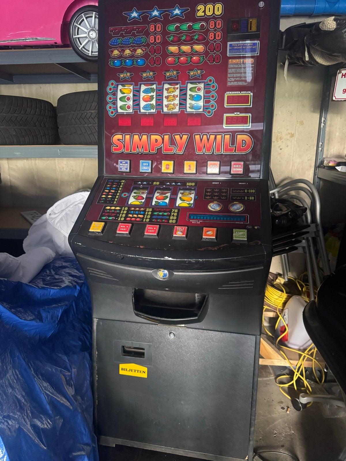 Simply Wild gokkast - Klassieke fruitautomaat, Verzamelen, Automaten | Gokkasten en Fruitautomaten, Euro, Ophalen, Gebruikt