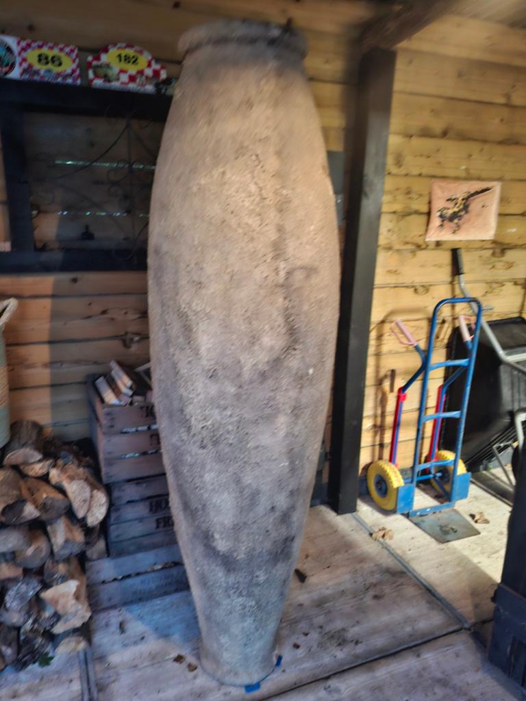 Grote pot ca 200 cm vaste prijs 100,-, Ophalen of Verzenden