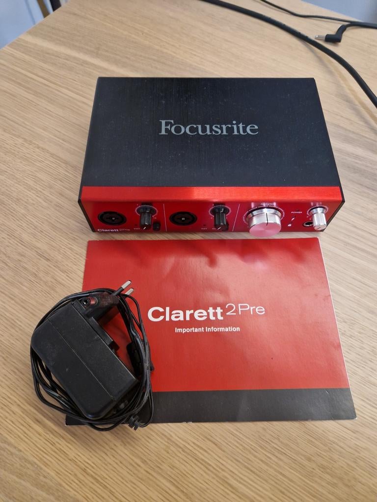 Focusrite Clarett 2Pre Thunderbolt Audio Interface, Ophalen of Verzenden, Zo goed als nieuw