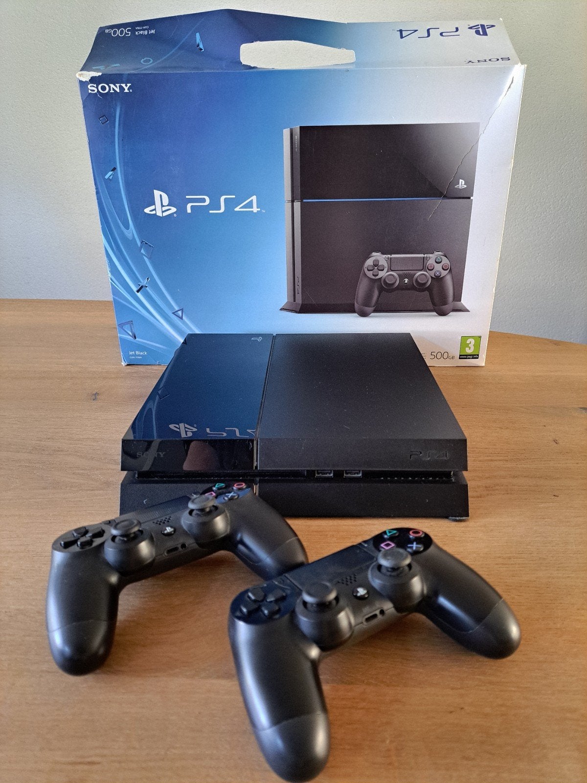 Playstation 4, 2 controllers, 5 spellen en kabels, 500 GB, Met 2 controllers, Ophalen of Verzenden, Zo goed als nieuw