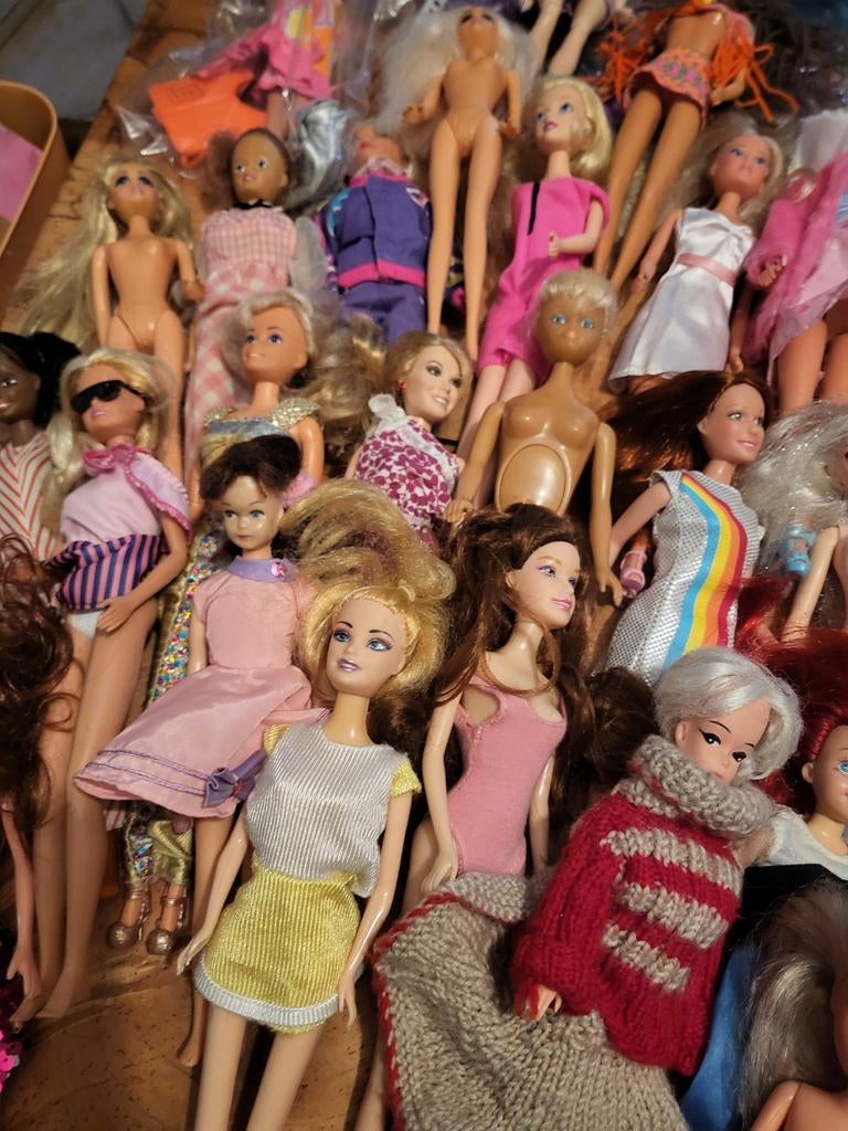 Diverse Barbie poppen per stuk te koop, Ophalen of Verzenden, Gebruikt, Fashion Doll
