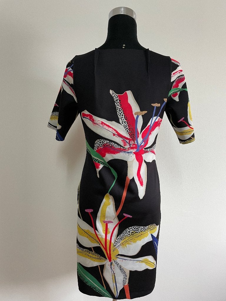 J89 -  2 kanten draagbare Lizzy & Coco jurk mt 38-40 (1), Kleding | Dames, Jurken, Ophalen of Verzenden, Zo goed als nieuw, Maat 38/40 (M)