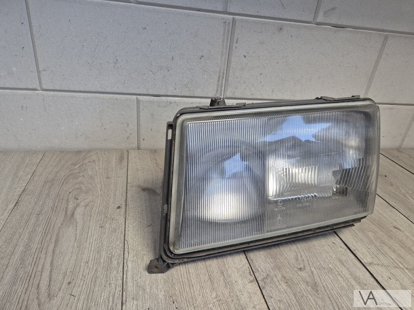 Koplamp links van Mercedes W124 1984 - 1994 1305621904 Bosch, Gebruikt, -, Ophalen of Verzenden, -