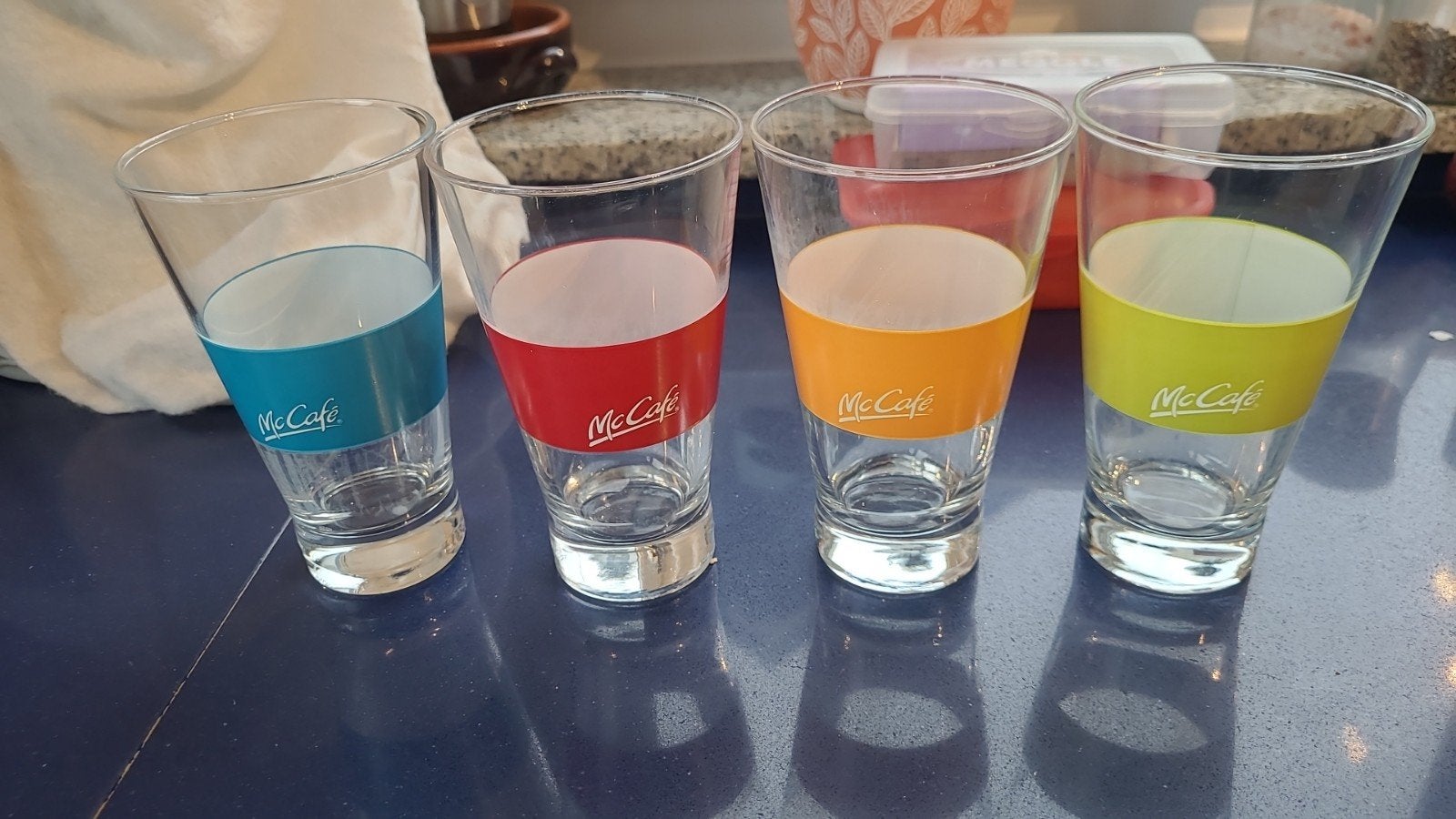 4 McDonald's McCafé latte macchiato glazen, Huis en Inrichting, Keuken | Servies, Glas of Glazen, Gebruikt, Ophalen of Verzenden