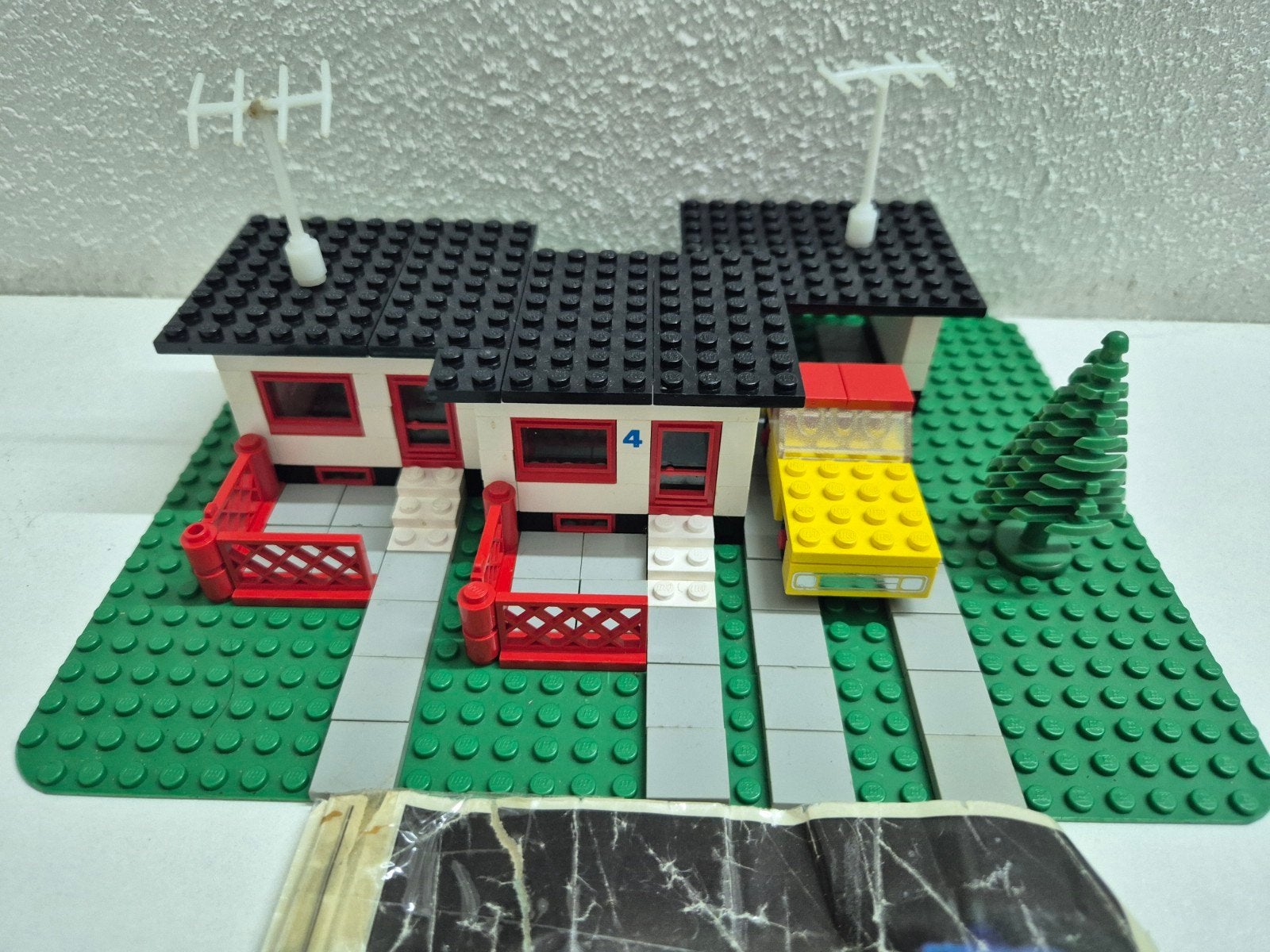 Vintage LEGO Huis met Garage en Auto (Set 353), Gebruikt, Overige thema's, Lego, Ophalen of Verzenden