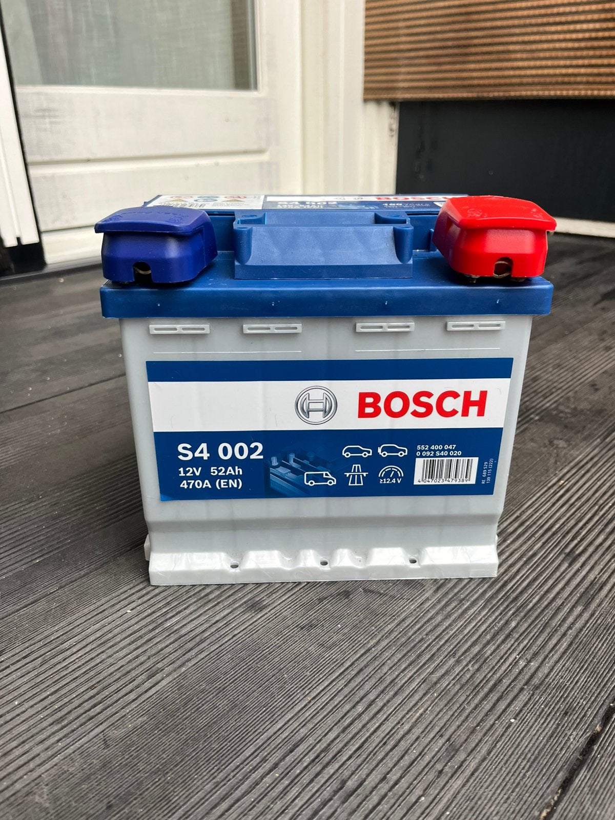 Bosch S4 002 Accu 12V 52Ah 470A – Bosch accu, Gebruikt