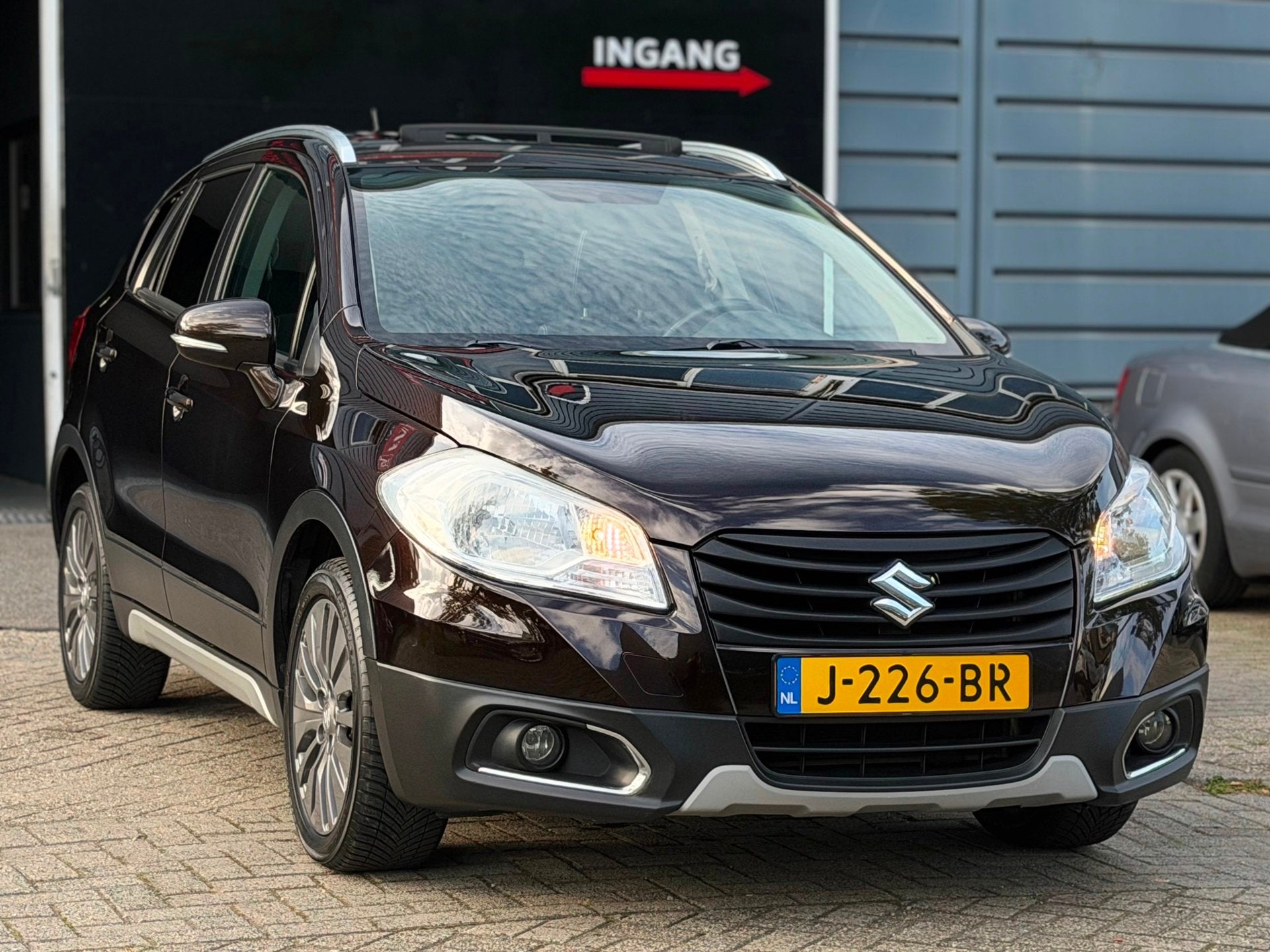 Suzuki SX4 S-Cross 1.6 Exclusive AUTOMAAT KEYLESS ENTRY-GO/P, Auto's, Dealer onderhouden, Gebruikt, Euro 6, 4 cilinders