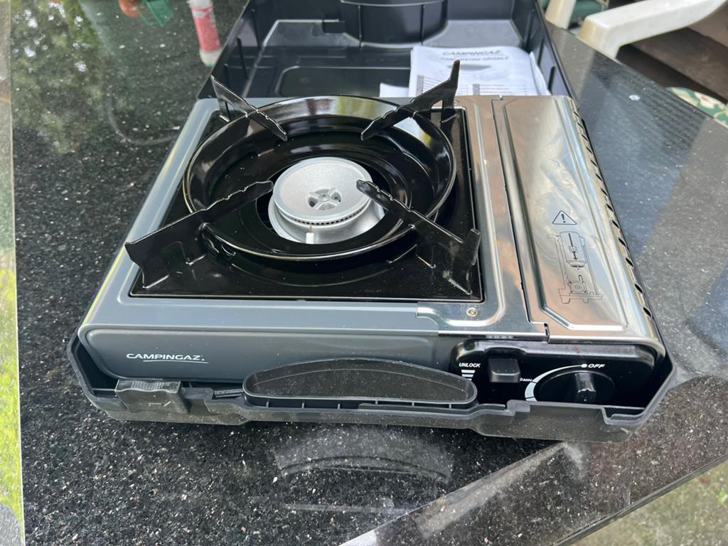 Campingaz Camp Bistro 3 met grillplaat - Zo goed als nieuw, Ophalen, Zo goed als nieuw
