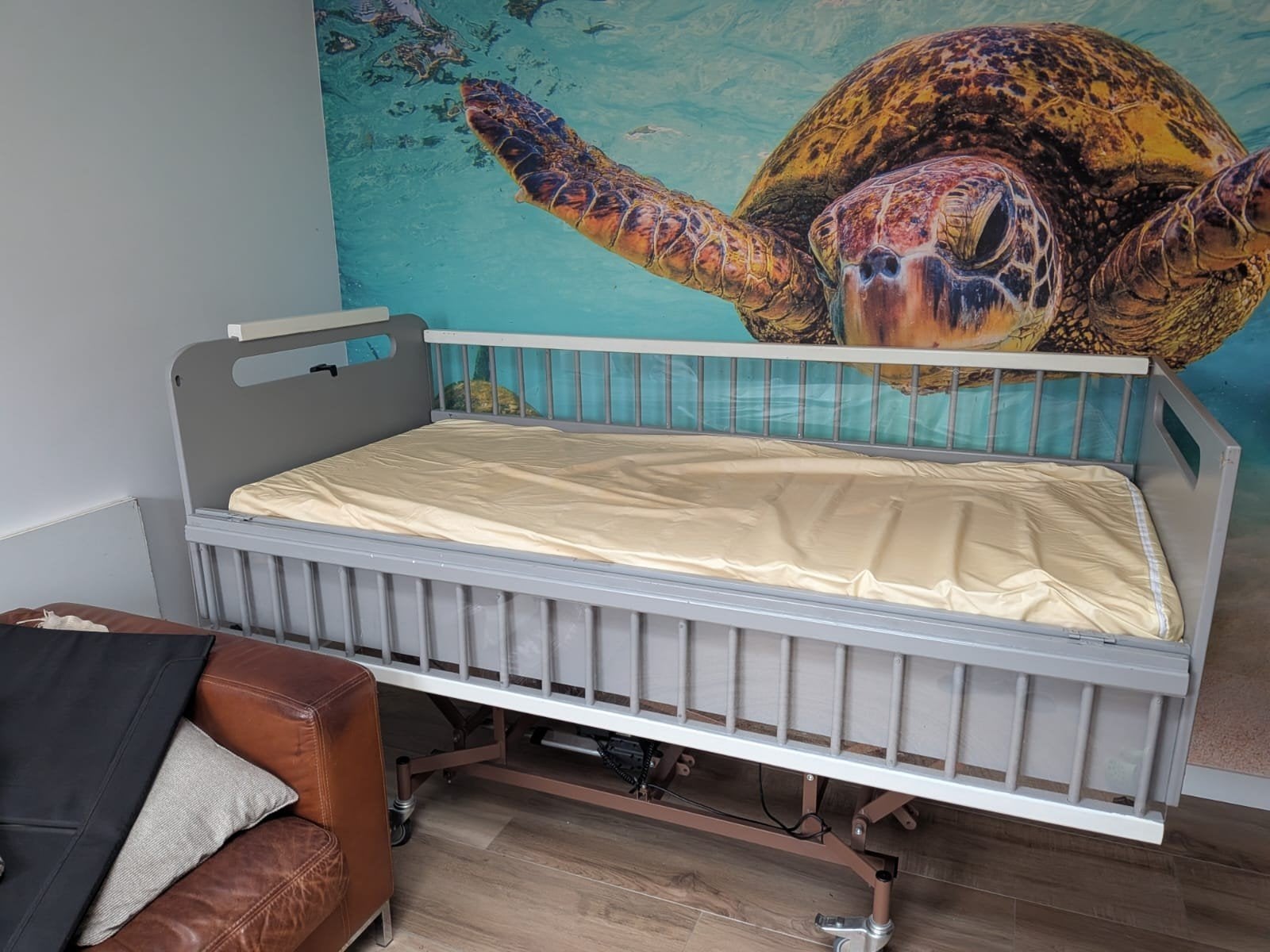 Elektrisch verstelbaar bed 90x200 met zorgmatras, Ophalen, 90 cm, Eenpersoons, 200 cm