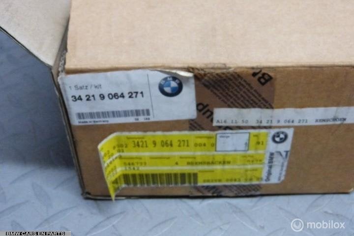 handremvoering BMW 5-serie E34 518 9064271 remvoering  e34, Nieuw, Ophalen of Verzenden, BMW, BMW