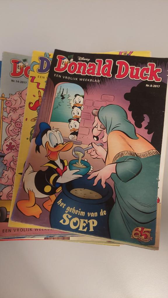 Donald Duck jaargang 2017 niet compleet, Ophalen of Verzenden, Zo goed als nieuw