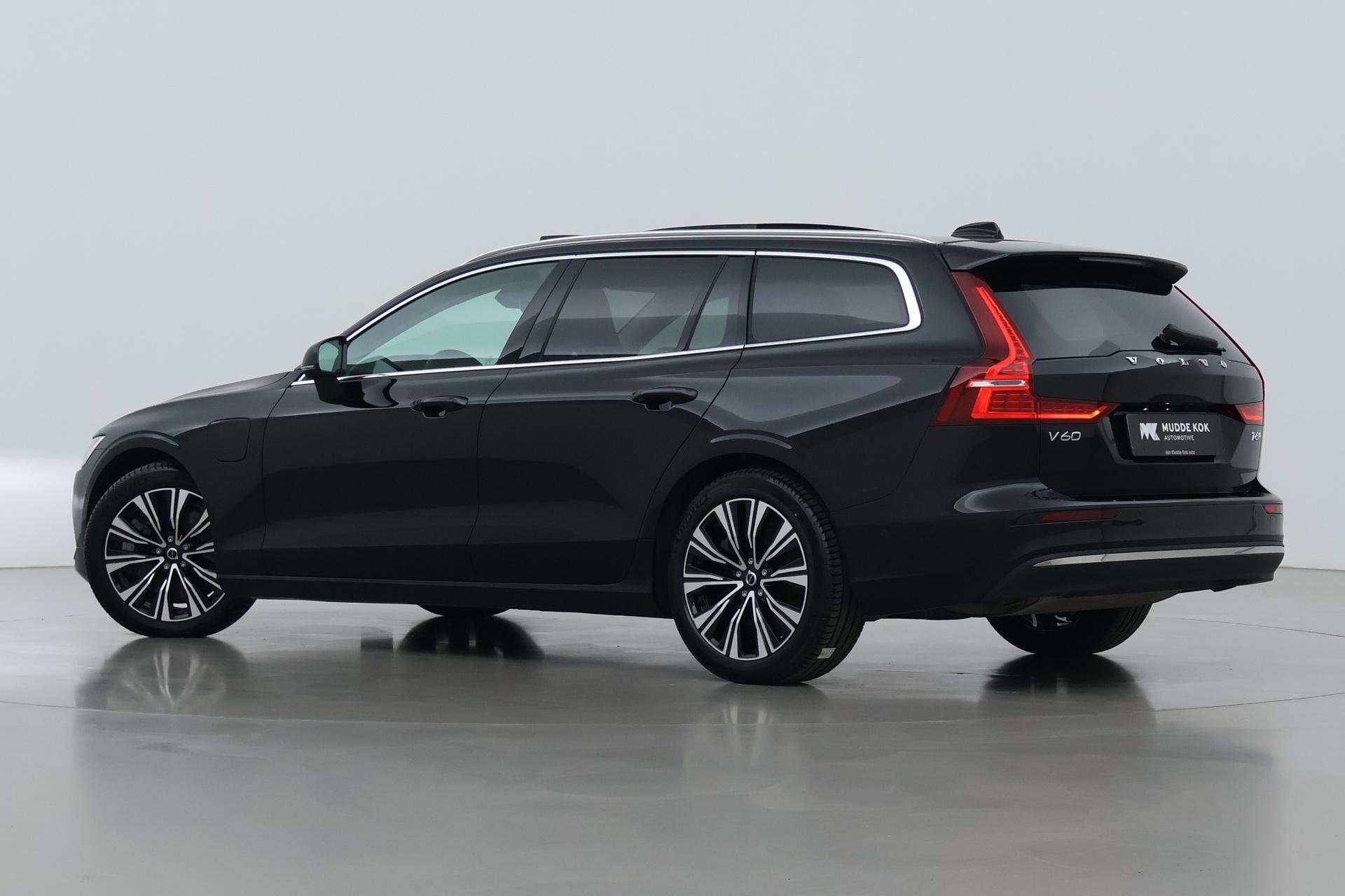 Volvo V60 T6 Plus Bright | ACC | Panoramadak | Head-Up | Har, Automaat, Gebruikt, Euro 6, 4 cilinders