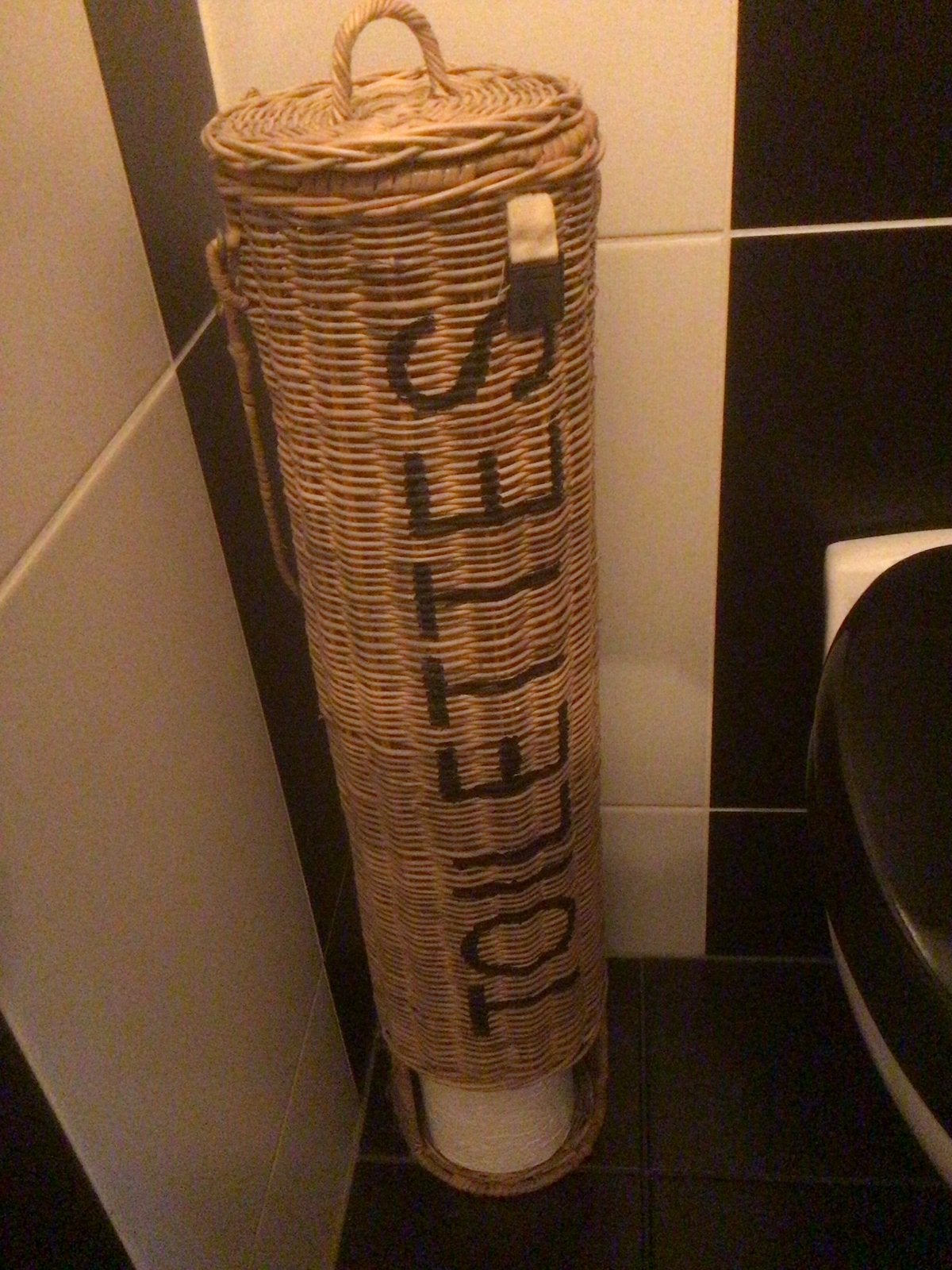 Riviera maison toilet  rolhouder rotan, Gebruikt, Ophalen of Verzenden, Landelijk, Natuurlijk materiaal