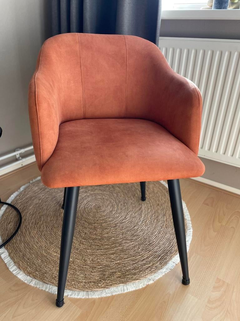 Terra cotta, oranje stoel, Ophalen, Overige kleuren, Zo goed als nieuw, Eén