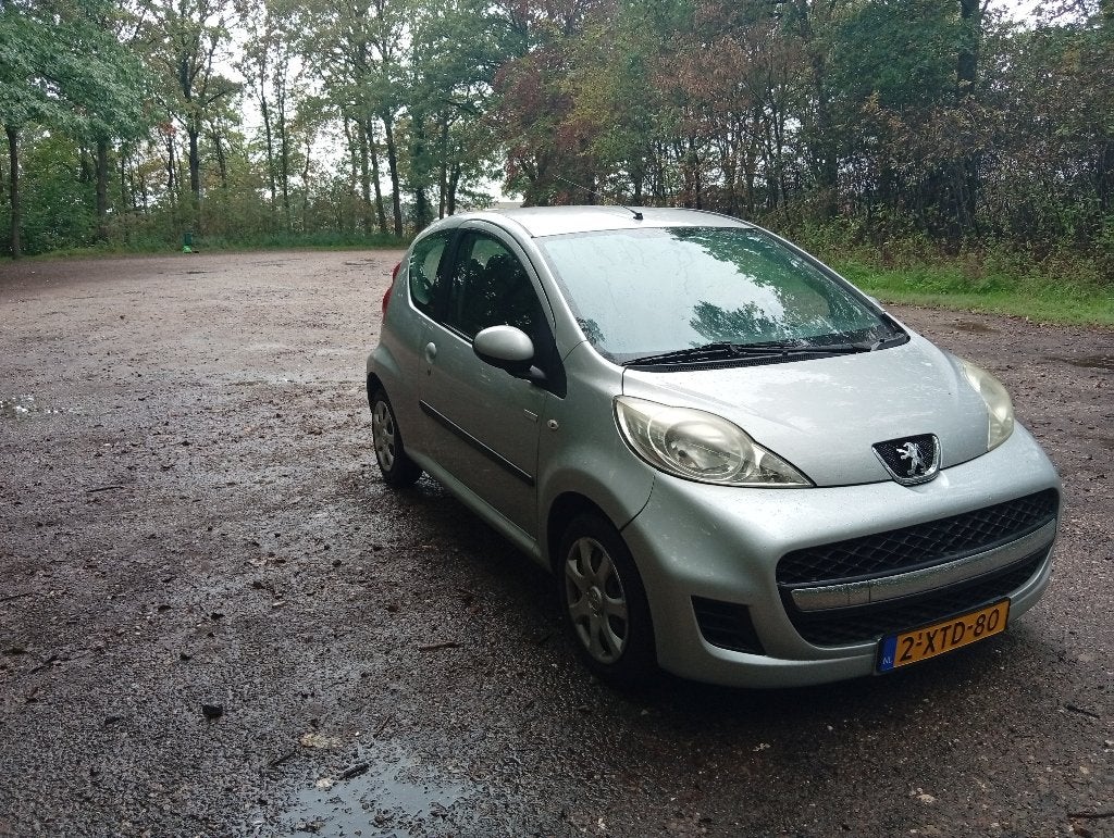 Te Koop TEAB  Peogeot 107 wegens lease, Ophalen