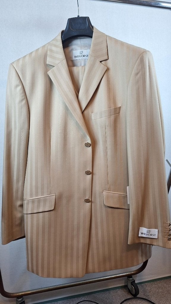 Nieuw 3 delig kostuum maat 56 (nr23), Beige, Ophalen of Verzenden, Wilvorst, Maat 56/58 (XL)