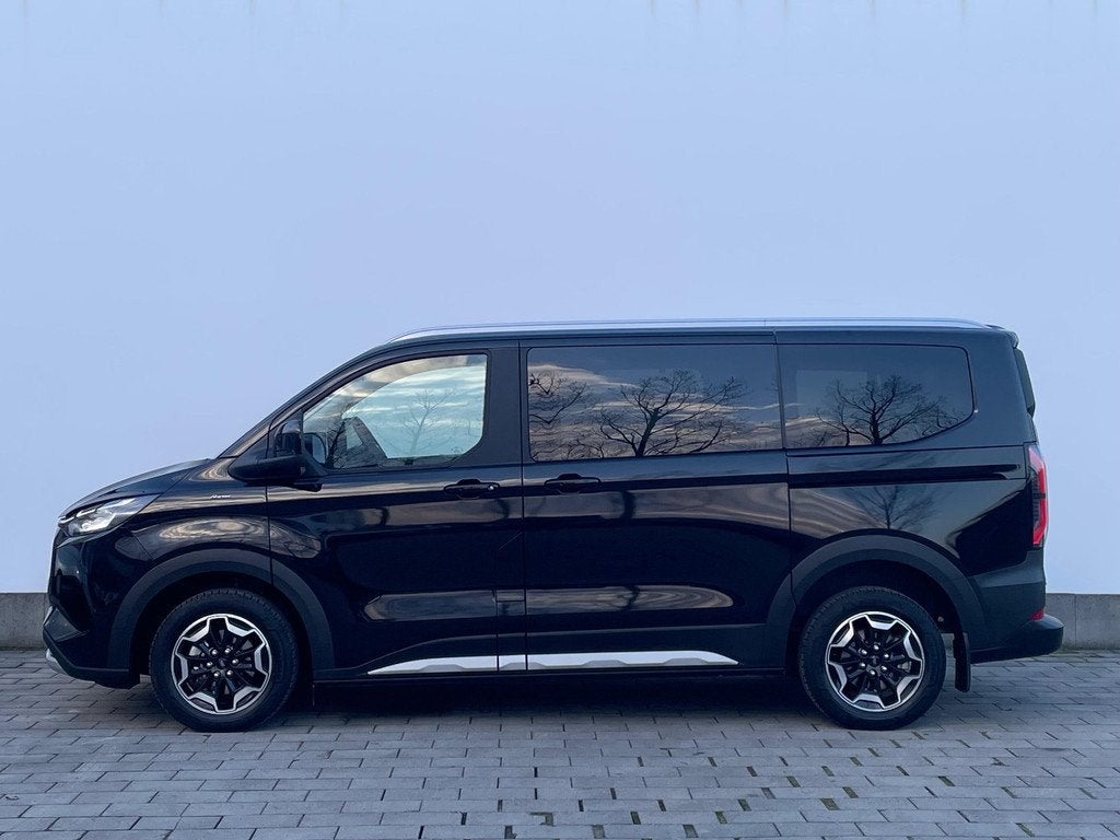 Ford Tourneo Custom Active 340 2.5 PHEV 233 pk L1 8 persoons, Auto's, Ford, Gebruikt, 1850 kg, Bedrijf, Hybride Elektrisch/Benzine
