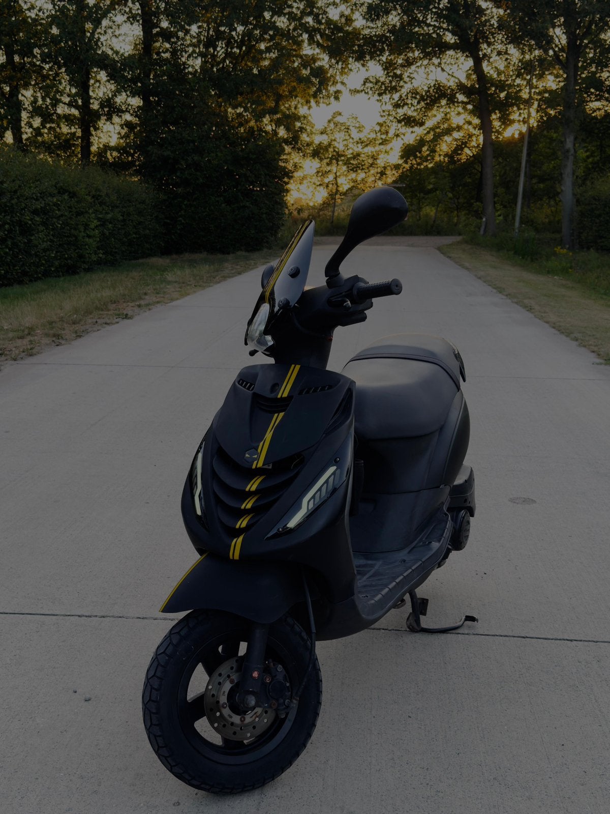 Piaggio Zip iGet 2018, Fietsen en Brommers, Ophalen, Zip, Zo goed als nieuw, Benzine