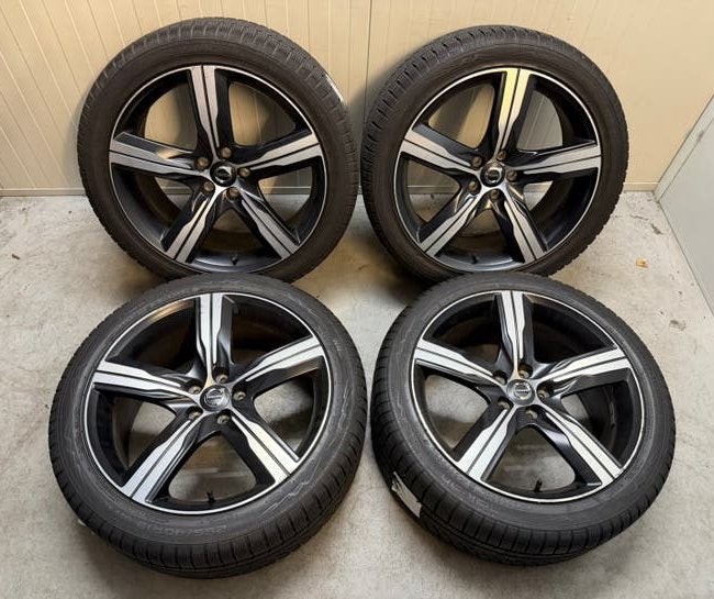 Volvo V90 S90 V60 S60 19 inch 5x108 Winter Nokian 255/40R19, Gebruikt, 255 mm, Banden en Velgen, Winterbanden
