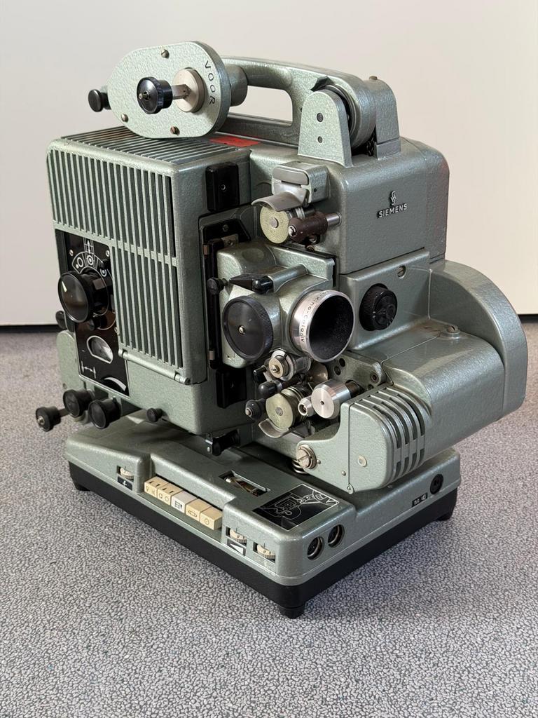 Vintage Filmprojector, Verzamelen, Ophalen, 1960 tot 1980