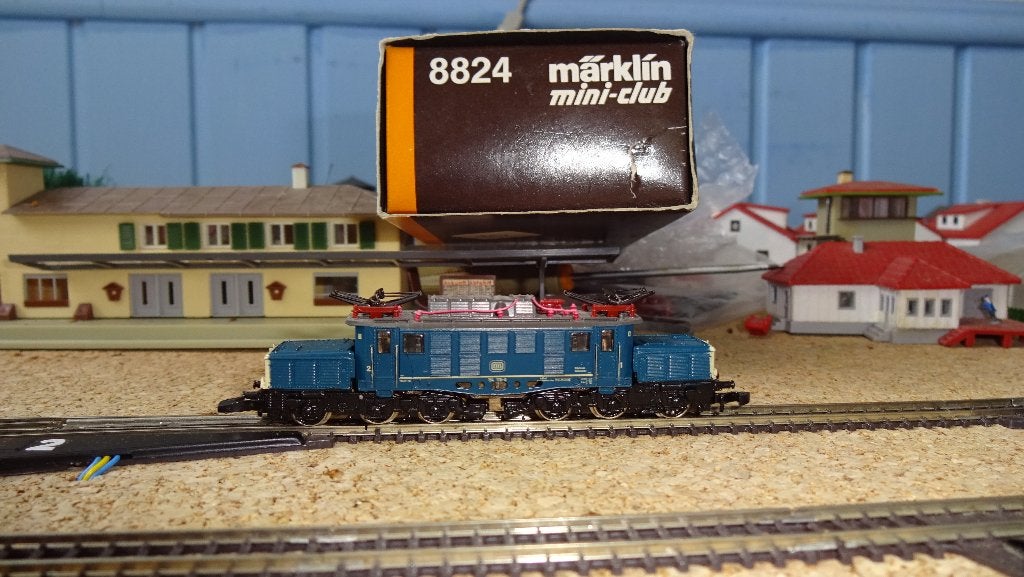 marklin z marklin miniclub spoor z., Wisselstroom, Gebruikt, Locomotief, Verzenden