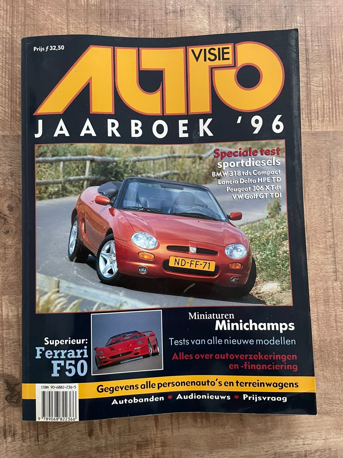 Auto Visie Jaarboek '96 - autoboek 1996, Ophalen of Verzenden, Gelezen, Algemeen