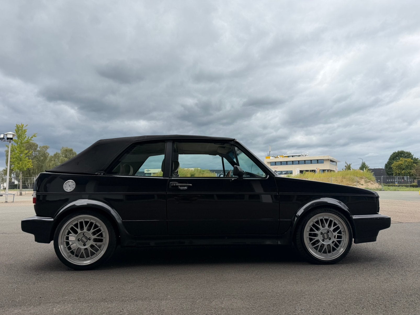 Volkswagen golf mk1 cabriolet 1.8 gli, Beige, Cabriolet, Zwart, Bedrijf