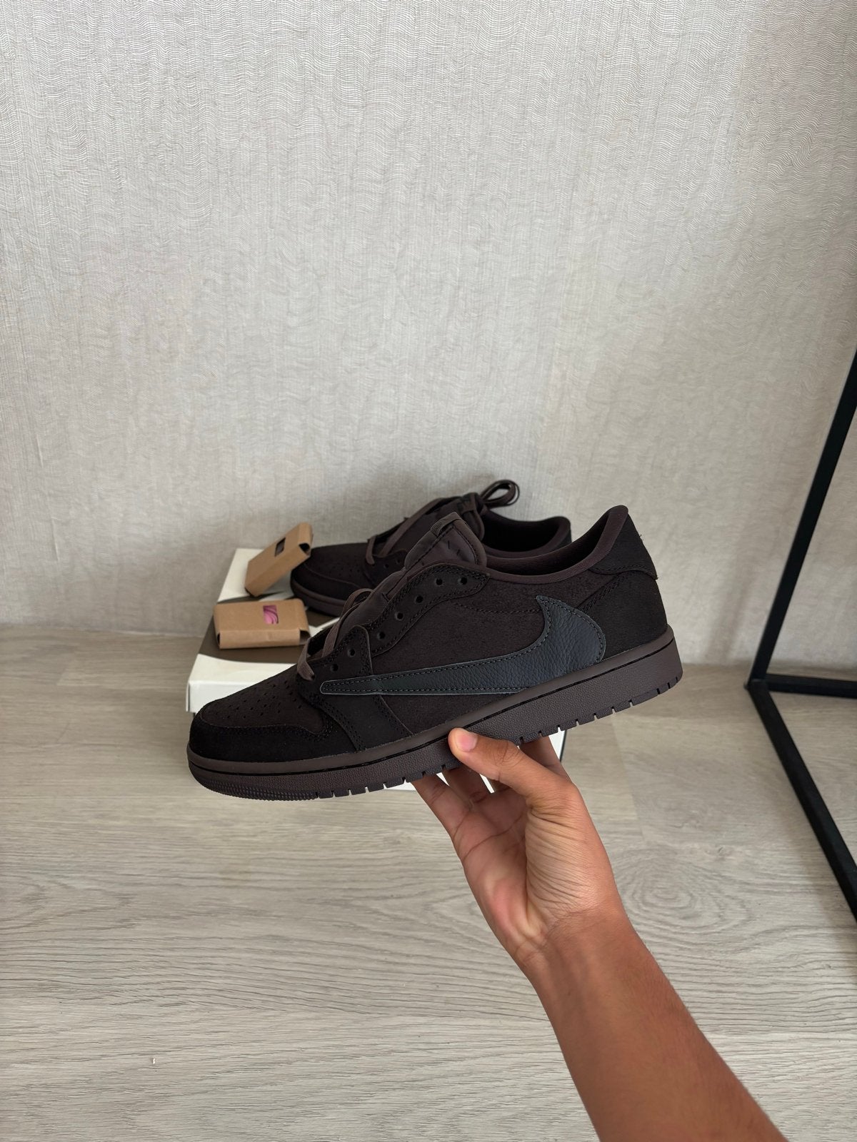 Nike Air Jordan 1 Low Travis Scott Reverse Mocha, Kleding | Heren, Schoenen, Nieuw, Sneakers of Gympen, Bruin, Ophalen of Verzenden