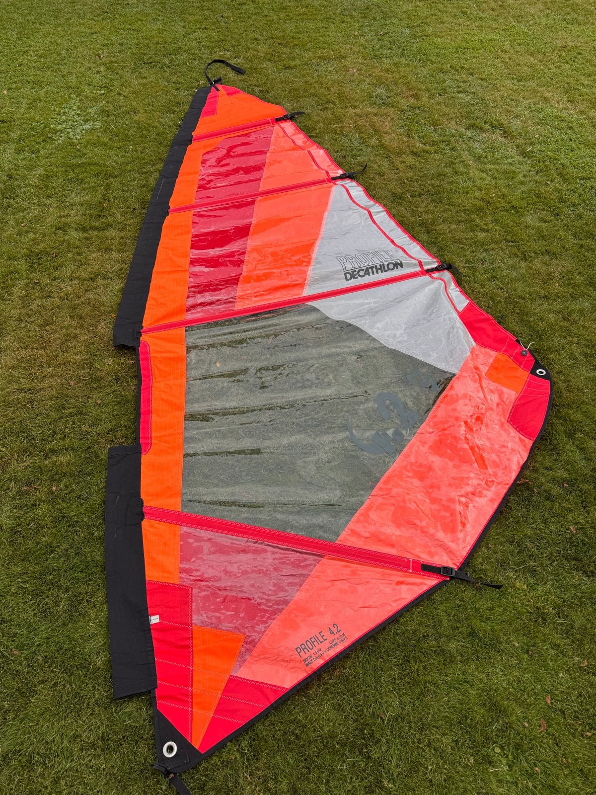 Surfzeil 4,2 m2 - Decathlon Profile, Watersport en Boten, Gebruikt, 3.5 tot 5 m², Zeil, Ophalen