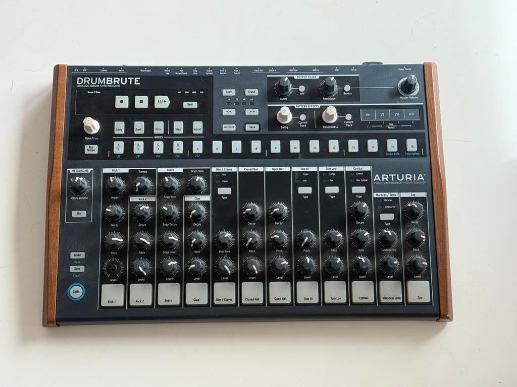 Analog Drum Synthesizer, Muziek en Instrumenten, Synthesizers, Ophalen of Verzenden, Zo goed als nieuw, Overige aantallen, Overige merken
