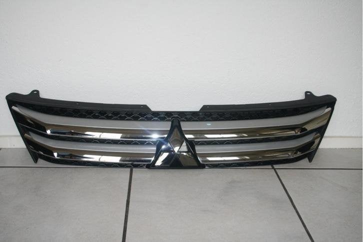 Grill MITSUBISHI ECLIPSE // SPACE STAR VI, Niet ingevuld, Gebruikt, Voor, Niet ingevuld