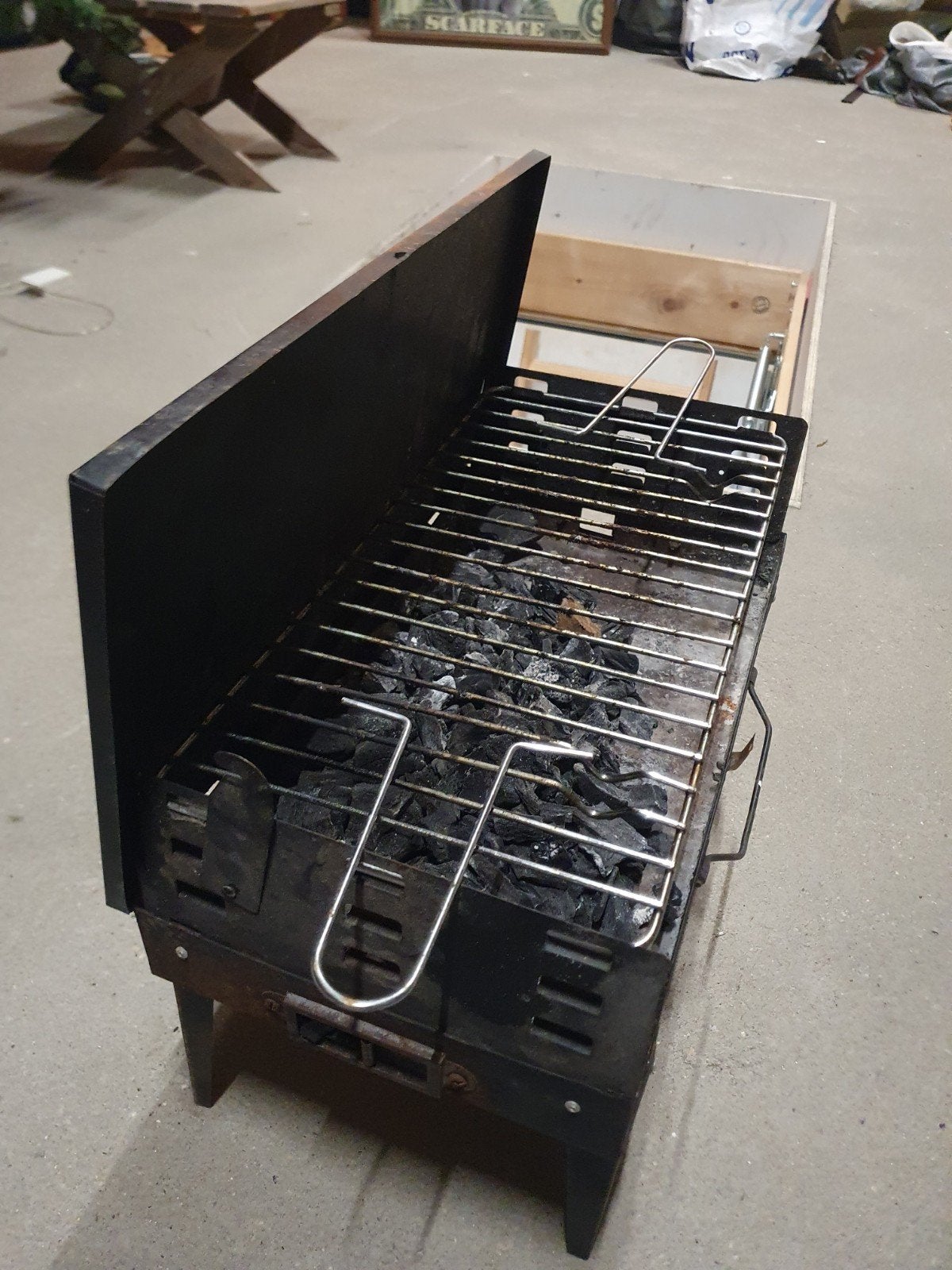 Handig formaat BBQ koffer - Ideaal voor onderweg!, Ophalen of Verzenden, Gebruikt, Onbekend