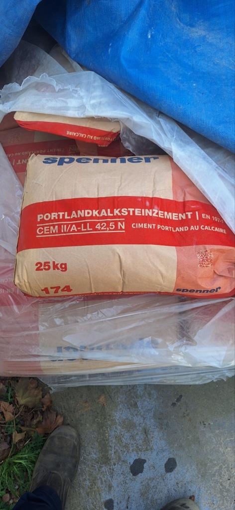 Portland cement spenner, Doe-het-zelf en Verbouw, Metselstenen, Ophalen, Nieuw, Overige typen