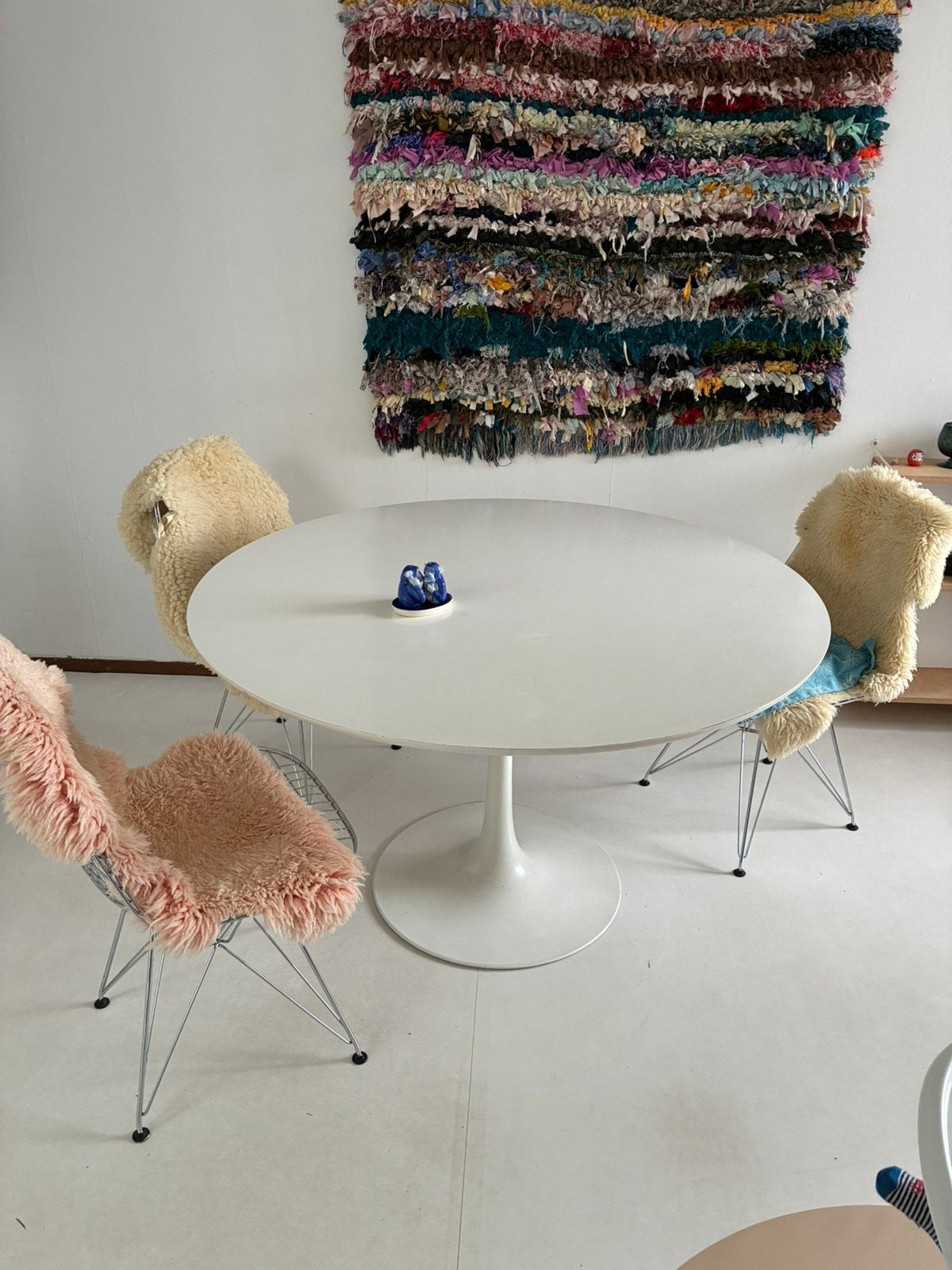 Witte Tulip Tafel + 3 Wire Chairs (Vitra Eames), Ophalen, Gebruikt, Rond, 100 tot 150 cm
