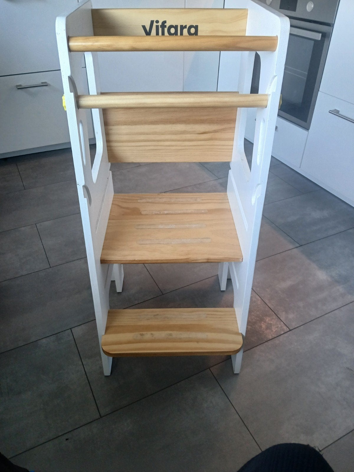 vifara leertoren keukenhulp, Ophalen, Gebruikt