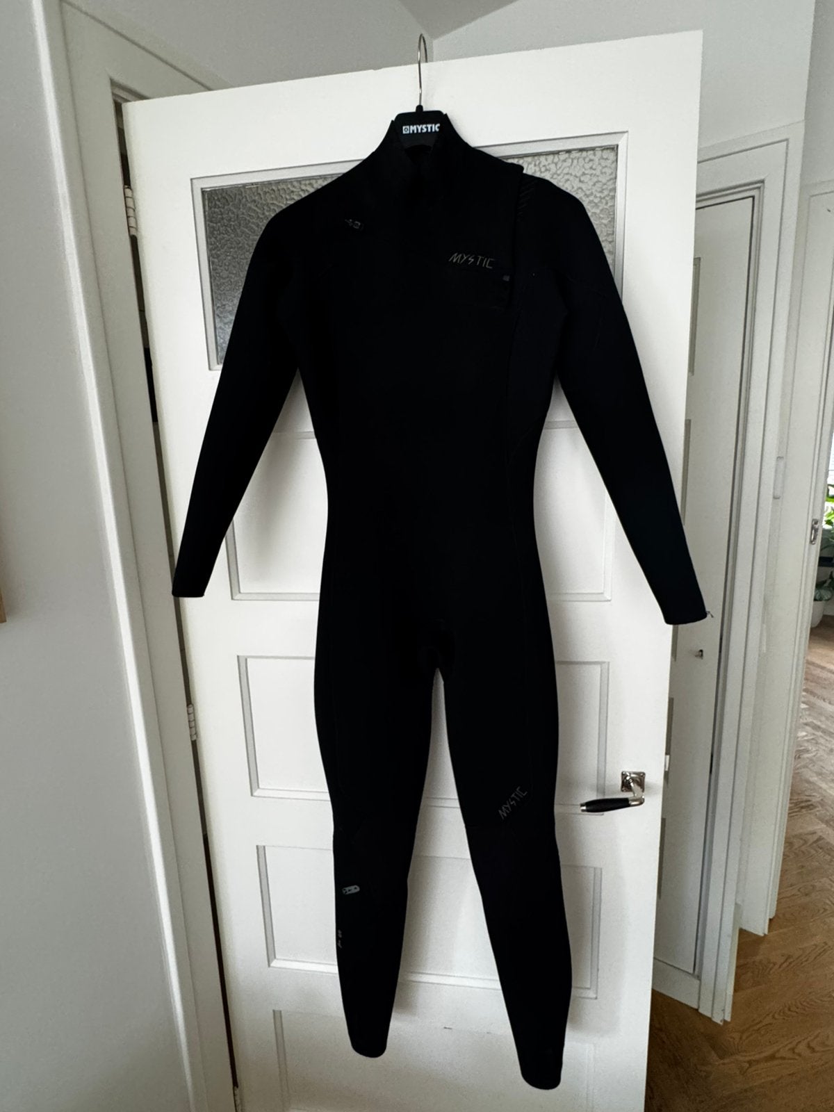 Mystic majestic wetsuit 4/3 M, Watersport en Boten, Golfsurfen, Ophalen of Verzenden, Zo goed als nieuw, Overige typen
