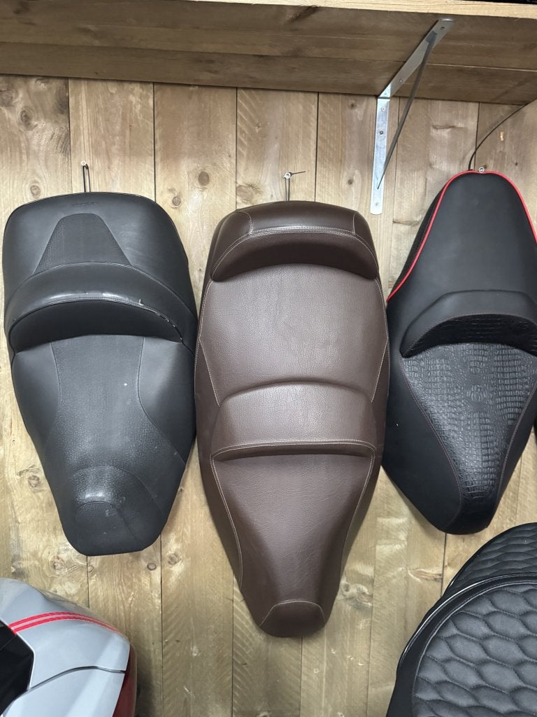 Bruin zadel Piaggio MP3 300 & 500 ABS, Niet ingevuld, Gebruikt, Niet ingevuld, Niet ingevuld