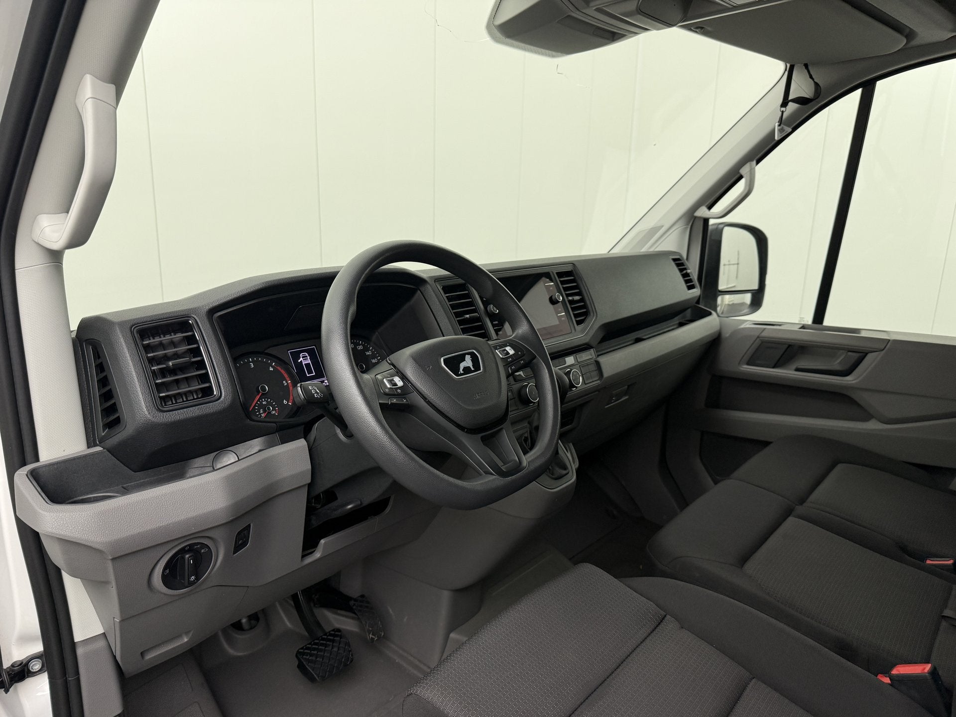MAN TGE 2.0TDI 160PK DSG Automaat Bakwagen+Laadklep | Naviga, Automaat, Gebruikt, Euro 6, Multifunctioneel stuurwiel