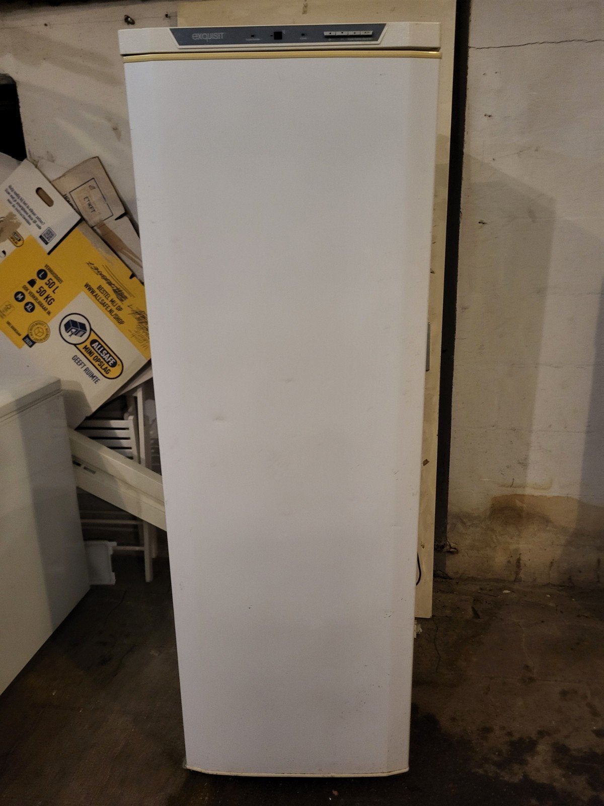 vriezer diepvriea nofrost exquisit, Witgoed en Apparatuur, 200 liter of meer, Ophalen, Met aparte vriezer, 160 cm of meer