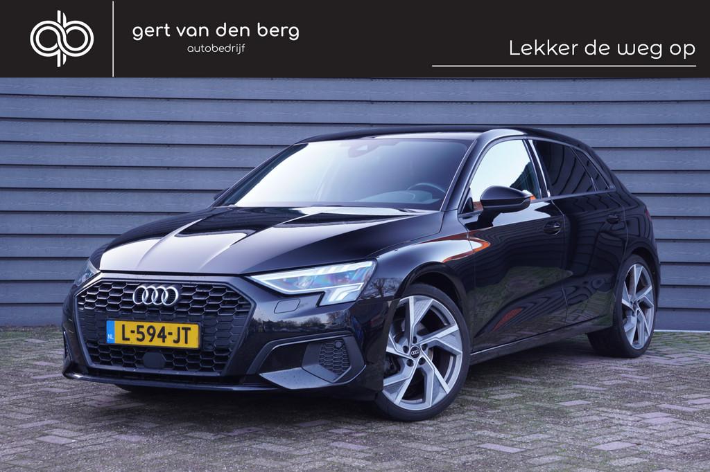 Audi A3 Sportback 35 TFSI S edition - MATRIX - BTW AUTO - AD, 4 cilinders, 150 pk, Leder en Stof, Zwart